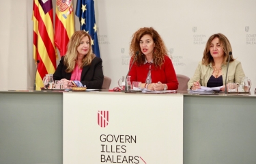 Baleares prohíbe la venta de productos muy grasos y azucarados en centros educativos y sanitarios